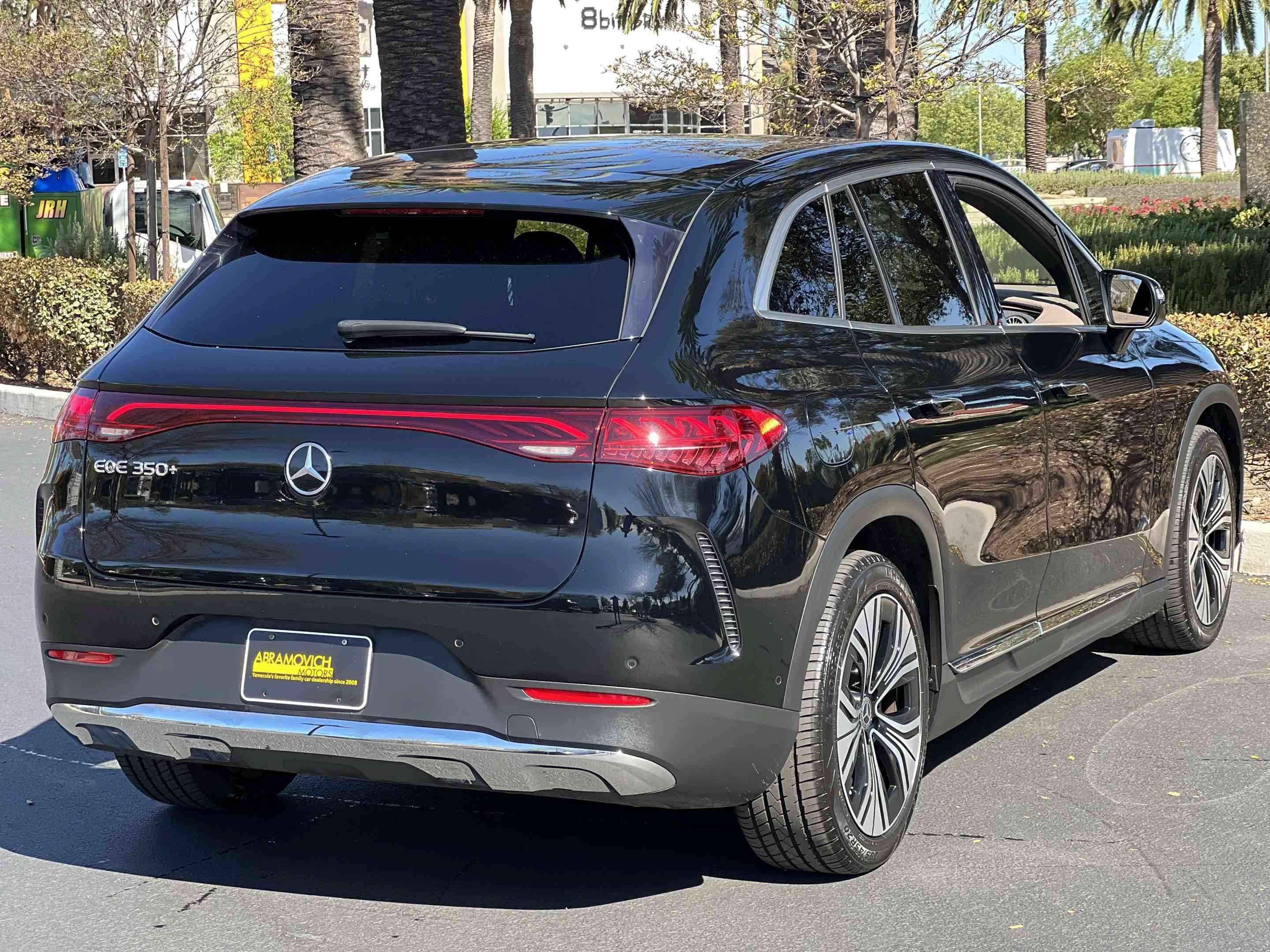 Used 2023 Mercedes-Benz EQE 350+ SUV image 14