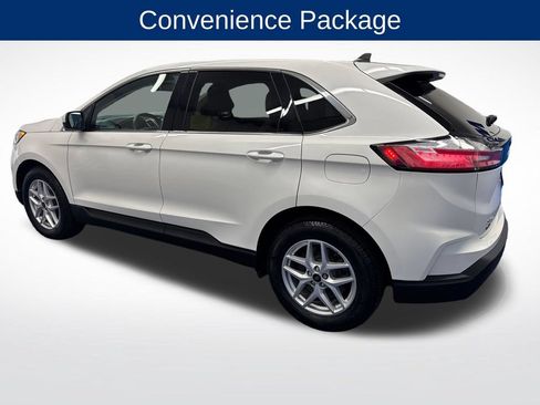 Certified 2023 Ford Edge SEL w/ Convenience Package AWD/4WD image 3