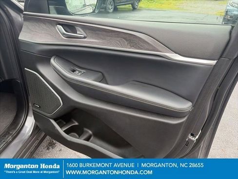 Used 2024 Jeep Grand Cherokee Limited 4xe AWD/4WD image 34