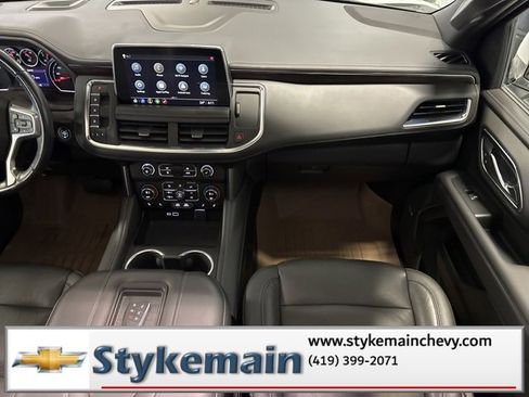 Used 2021 Chevrolet Suburban Z71 image 19