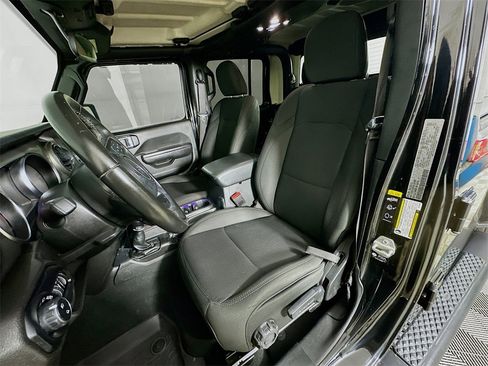 Used 2022 Jeep Gladiator Sport image 23