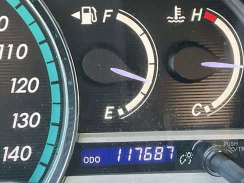 Used 2013 Toyota Venza LE image 20