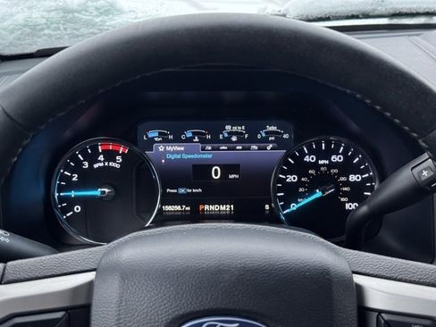 Used 2019 Ford F350 Lariat w/ Chrome Package image 28