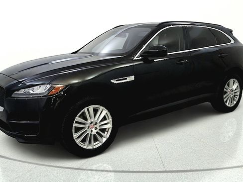 Used 2018 Jaguar F-PACE Prestige AWD/4WD image 3