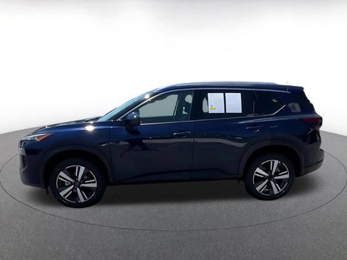 Used 2026 Nissan Rogue SL AWD/4WD image 9