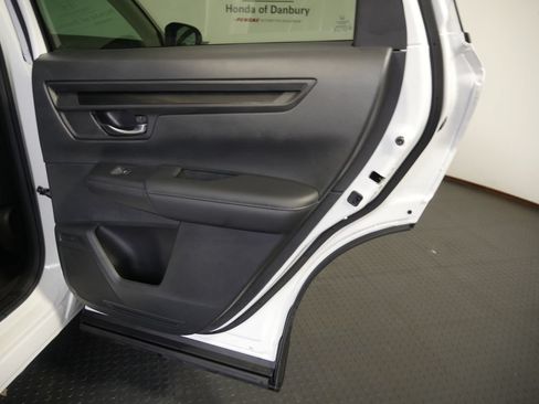 Used 2024 Honda CR-V EX image 7