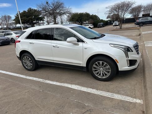 Used 2019 Cadillac XT5 Luxury image 5