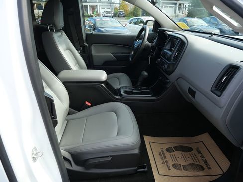 Used 2016 GMC Canyon W/T image 22