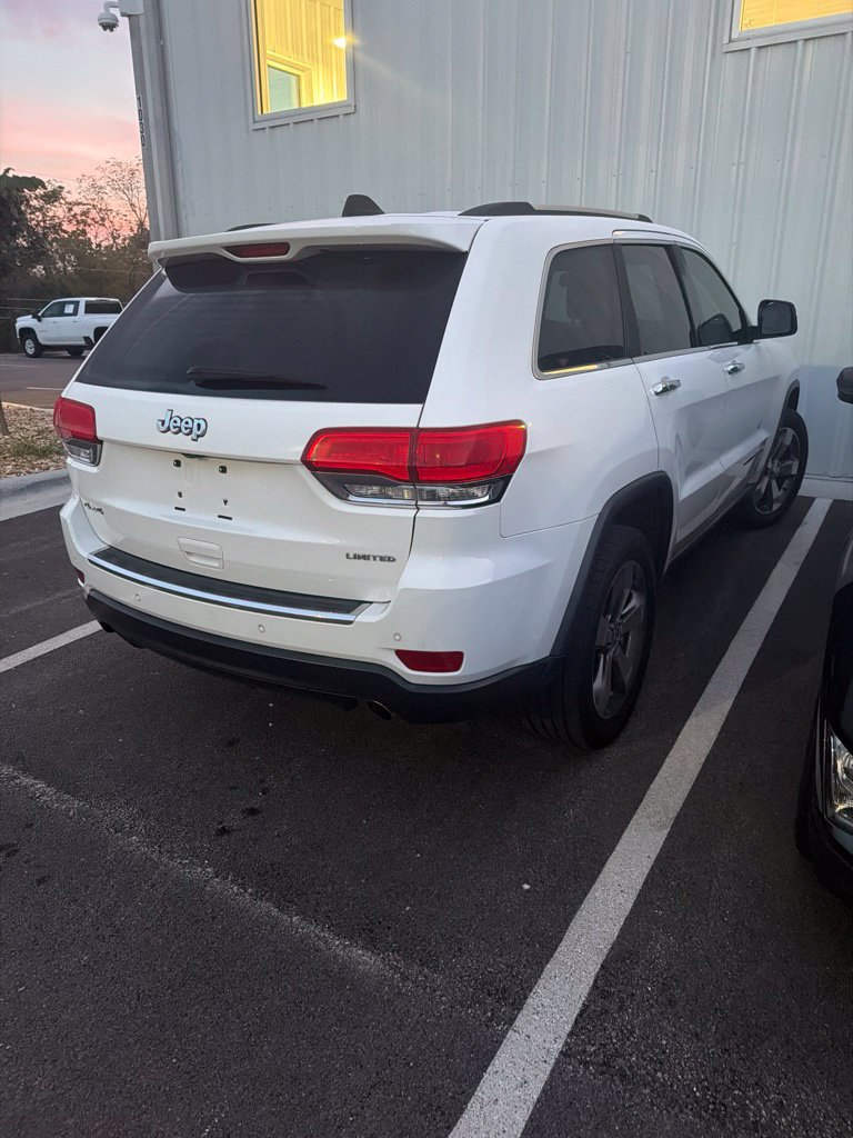 Used 2014 Jeep Grand Cherokee Limited AWD/4WD image 3