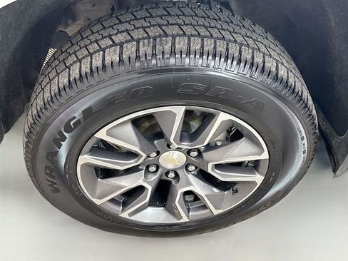 Used 2020 Chevrolet Silverado 1500 LT w/ All-Star Edition image 30