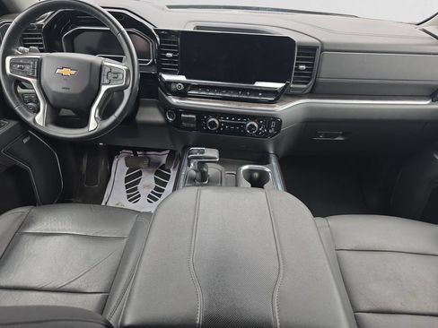 Used 2024 Chevrolet Silverado 1500 LTZ w/ Z71 Off-Road Package AWD/4WD image 11