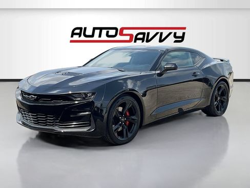 Used 2022 Chevrolet Camaro SS RWD image 3