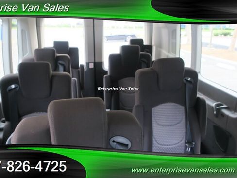 Used 2023 Ford Transit 350 XLT RWD image 6