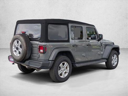 Used 2021 Jeep Wrangler Unlimited Sport image 5