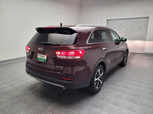 Used 2018 Kia Sorento EX FWD image 9