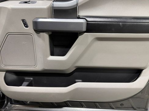 Used 2015 Ford F150 XLT w/ Equipment Group 301A Mid image 11