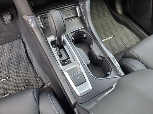 New 2026 Subaru Ascent Premium AWD/4WD image 21