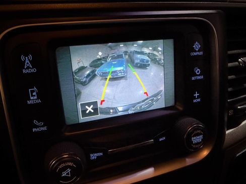 Used 2013 RAM 2500 Tradesman w/ Chrome Appearance Group image 7