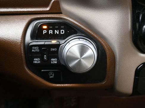 Used 2019 RAM 1500 Laramie image 28