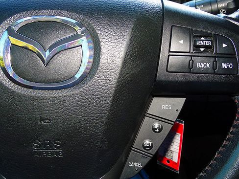 Used 2013 MAZDA MAZDA3 Touring image 23