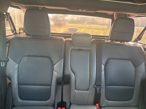 Used 2022 Ford Bronco Outer Banks image 21