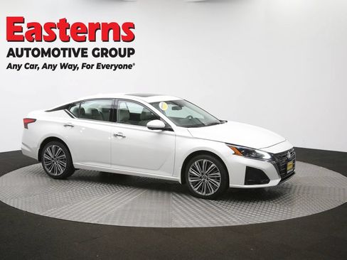 Used 2023 Nissan Altima 2.5 SL AWD/4WD image 48