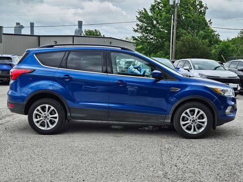 Used 2019 Ford Escape SEL image 8