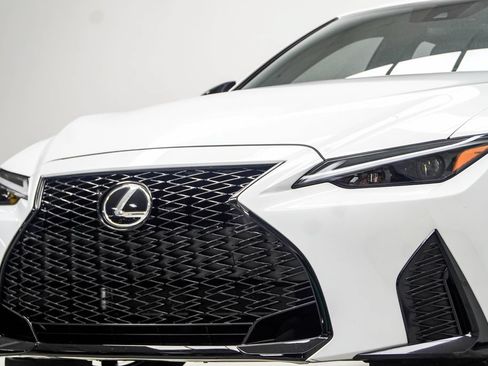 Used 2024 Lexus IS 350 F Sport RWD image 2
