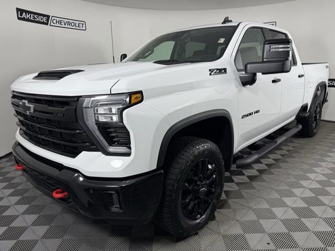 New 2026 Chevrolet Silverado 2500 LT w/ Trail Boss Package image 2