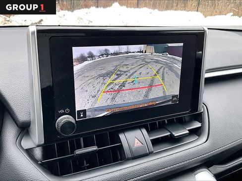 Certified 2023 Toyota RAV4 LE image 28