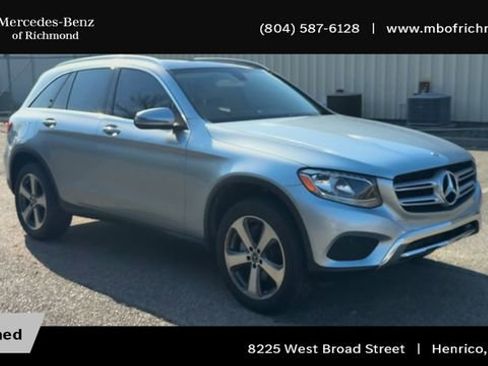 Used 2018 Mercedes-Benz GLC 300 GLC 300 w/ Premium Package image 4