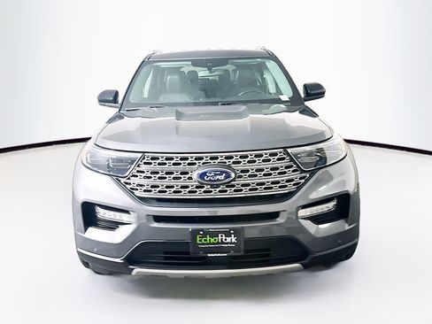 Used 2022 Ford Explorer Limited image 2