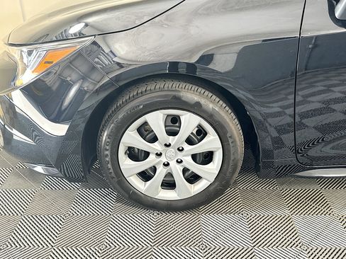Certified 2024 Toyota Corolla LE FWD image 11