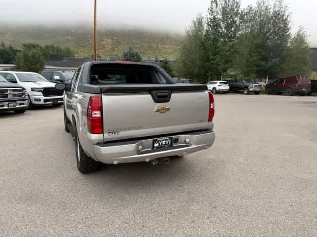 Used 2008 Chevrolet Avalanche LT w/ LT Preferred Equipment Group AWD/4WD image 12
