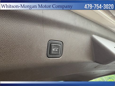 Used 2021 GMC Yukon Denali w/ Denali Premium Package AWD/4WD image 37