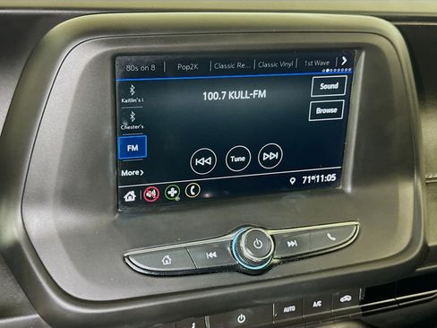 Used 2020 Chevrolet Camaro LT RWD image 13