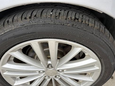 Used 2014 Subaru Impreza 2.0i Premium image 9