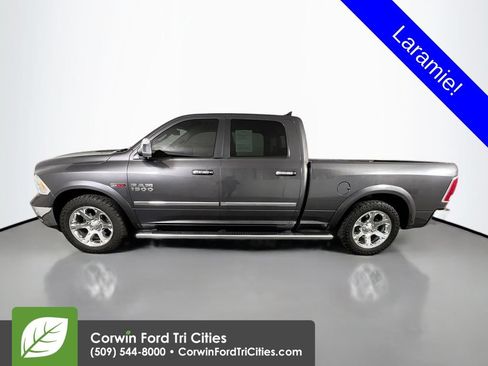 Used 2016 RAM 1500 Laramie w/ Convenience Group AWD/4WD image 6
