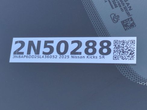 New 2025 Nissan Kicks SR w/ SR Premium Package image 21
