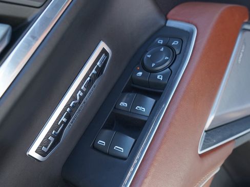 Used 2023 GMC Sierra 1500 Denali Ultimate AWD/4WD image 17