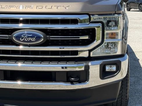 Certified 2020 Ford F250 Lariat w/ Lariat Ultimate Package AWD/4WD image 9