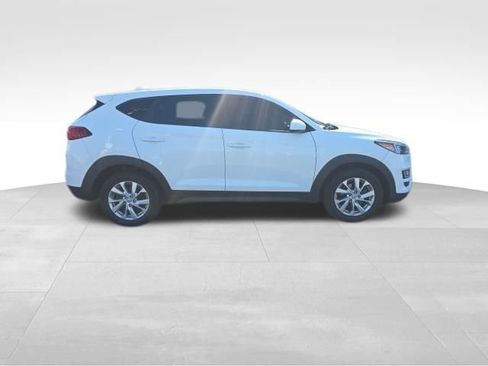 Used 2019 Hyundai Tucson SE w/ Cargo Package AWD/4WD image 11
