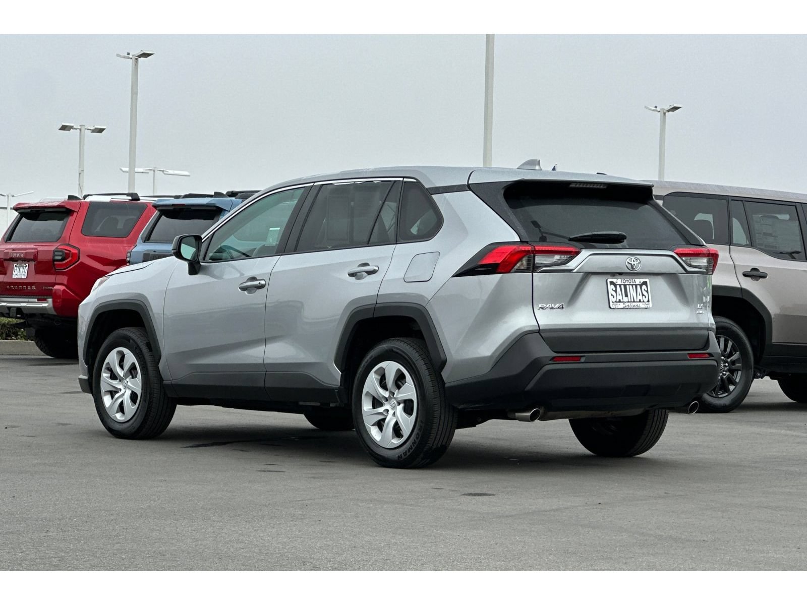 Certified 2025 Toyota RAV4 LE AWD/4WD image 6