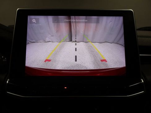 Used 2022 Jeep Compass Limited image 35