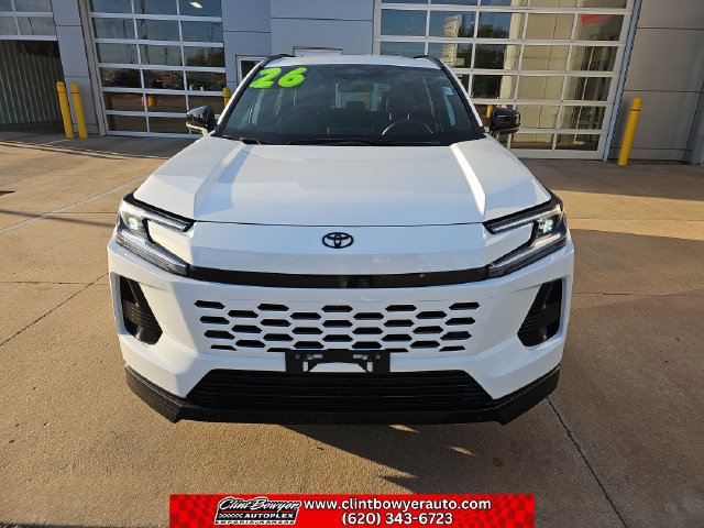 Used 2026 Toyota RAV4 SE AWD/4WD image 9