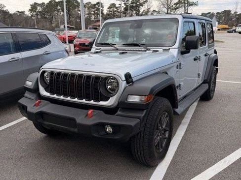 Used 2024 Jeep Wrangler Sport S image 1