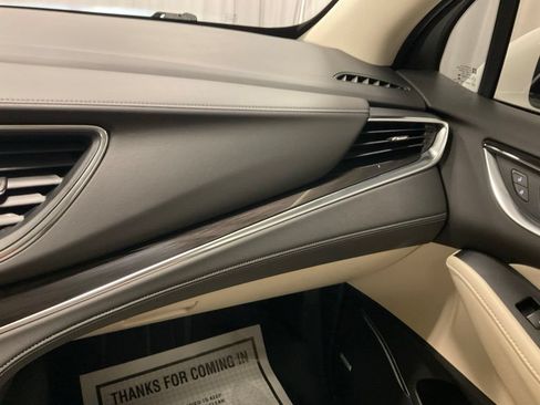 Used 2023 Buick Enclave Essence w/ Experience Buick Package AWD/4WD image 27