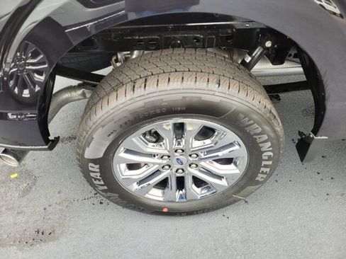 New 2025 Ford F150 XLT w/ Equipment Group 302A MID image 12