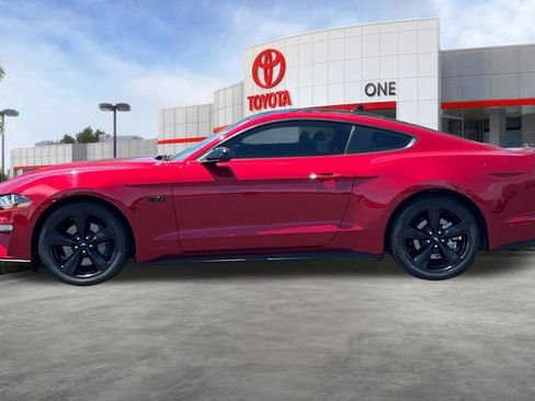 Used 2021 Ford Mustang GT Premium w/ Black Accent Package RWD image 8
