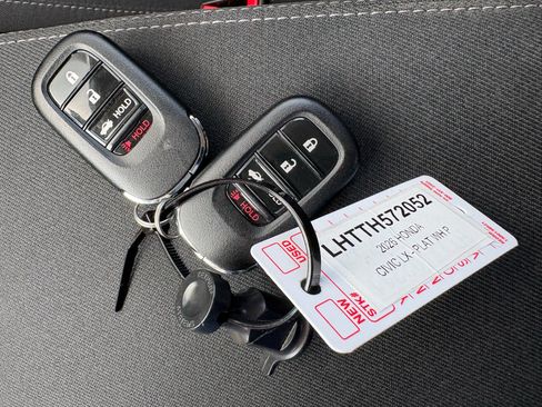 Certified 2026 Honda Civic LX image 28